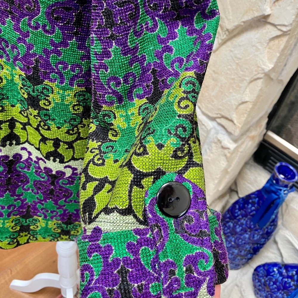 Jacket - Picture 5 of 7